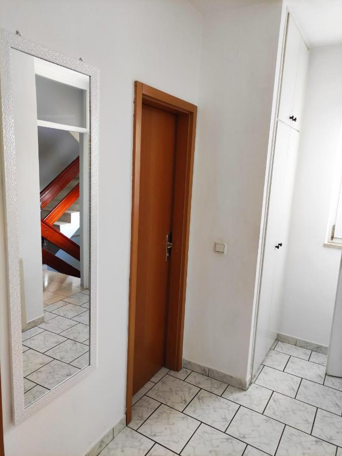 Guesthouse Varnica Kaštel Lukšić Buitenkant foto