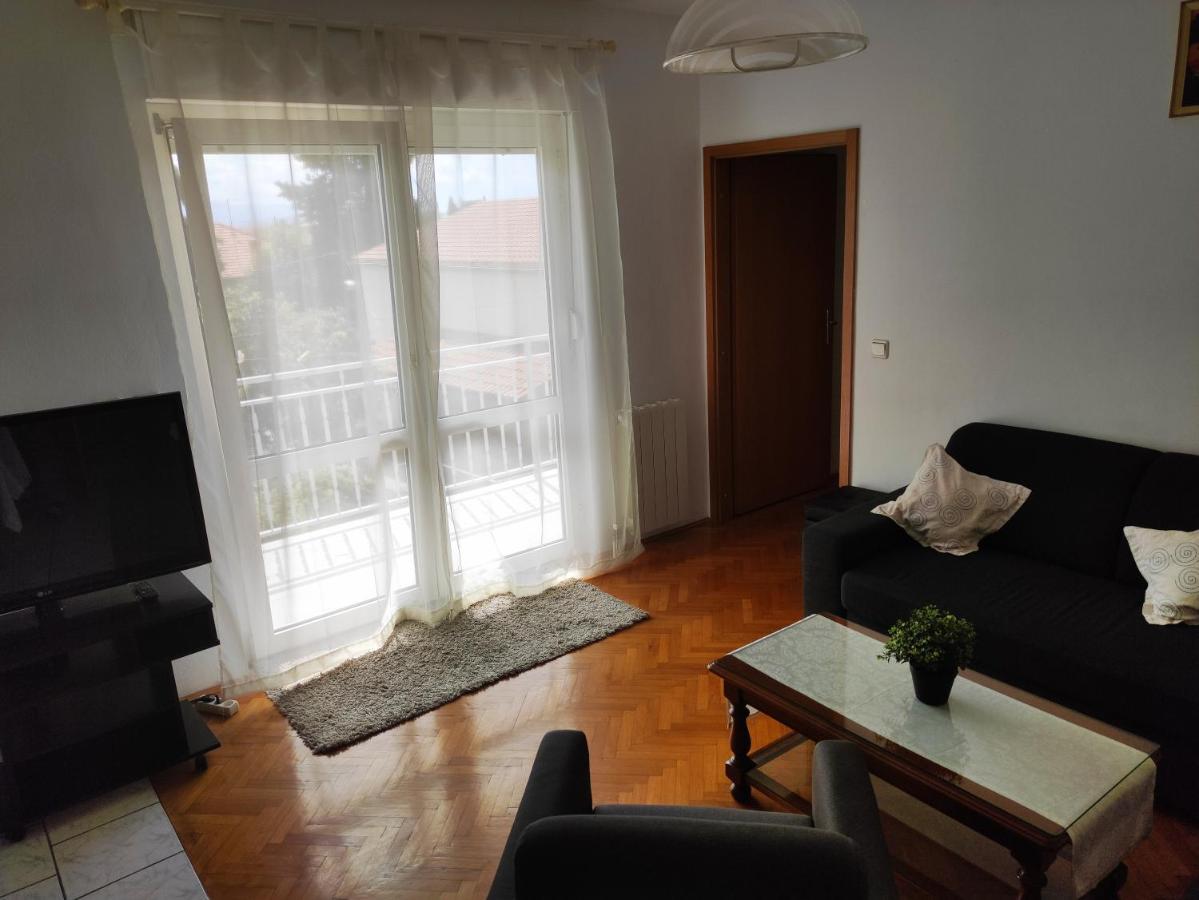 Guesthouse Varnica Kaštel Lukšić Buitenkant foto