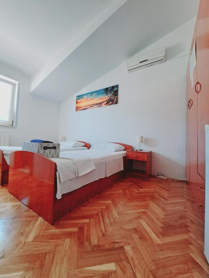 Guesthouse Varnica Kaštel Lukšić Buitenkant foto