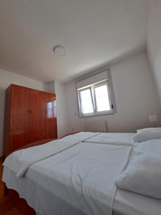 Guesthouse Varnica Kaštel Lukšić Buitenkant foto