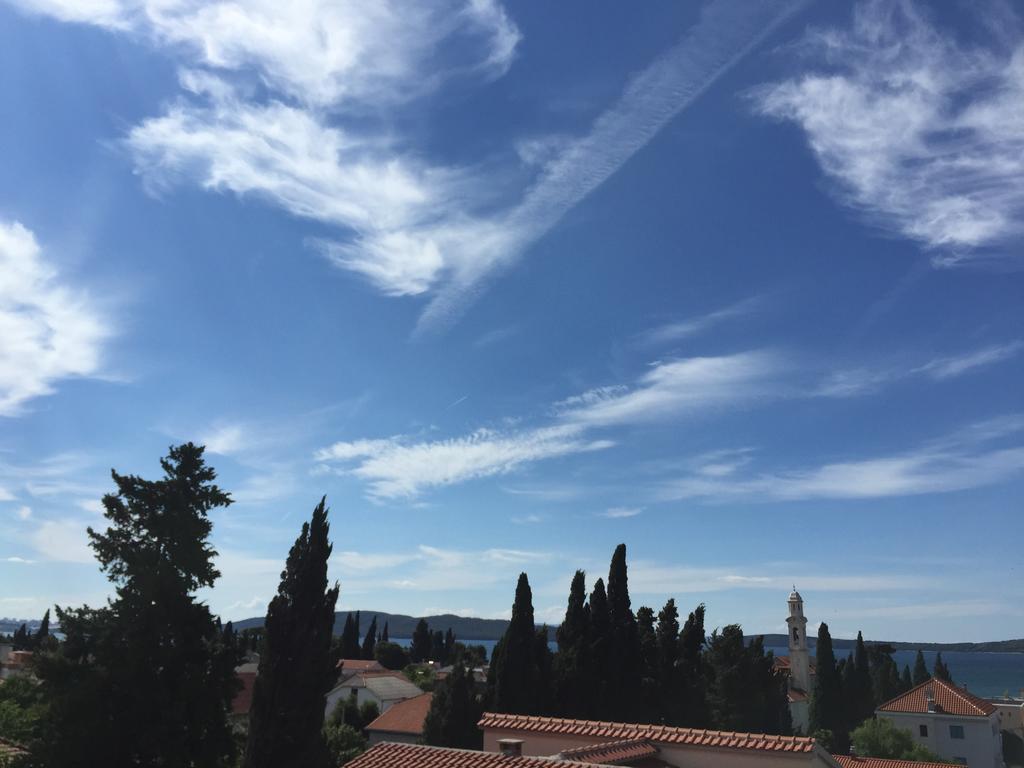 Guesthouse Varnica Kaštel Lukšić Buitenkant foto